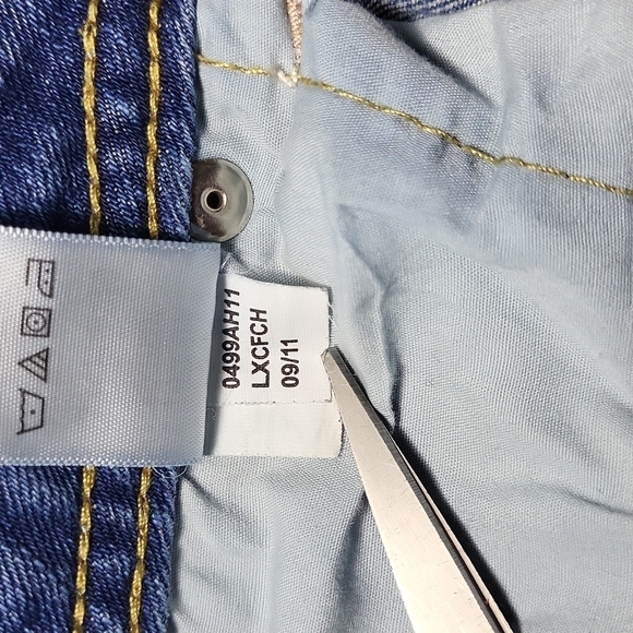 Areopostale Women's Chelsea Bootcut Mid-rise Jeans Size 13/14 - Picture 7 of 7